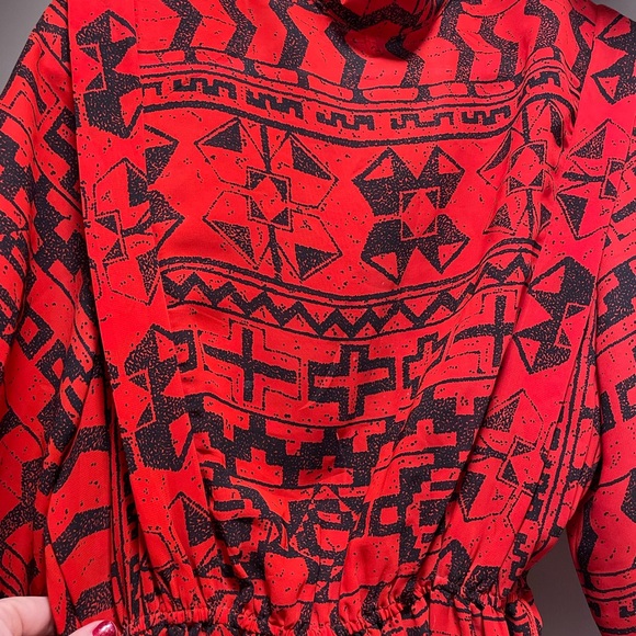 Vintage 80s Red Black Geometric Dress Shoulder Pads Size 8 - Picture 3 of 9